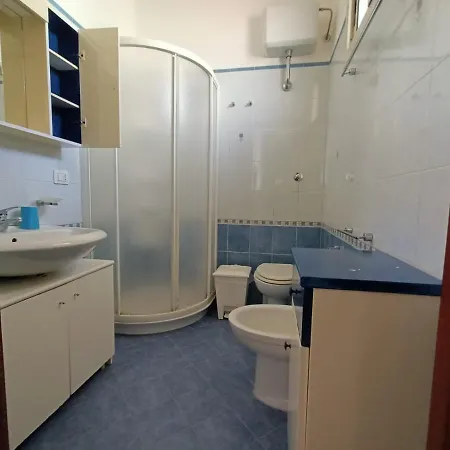 Ferienhaus Casa Vacanze In Pieno Centro Casa In Centro Iun5752 Calasetta